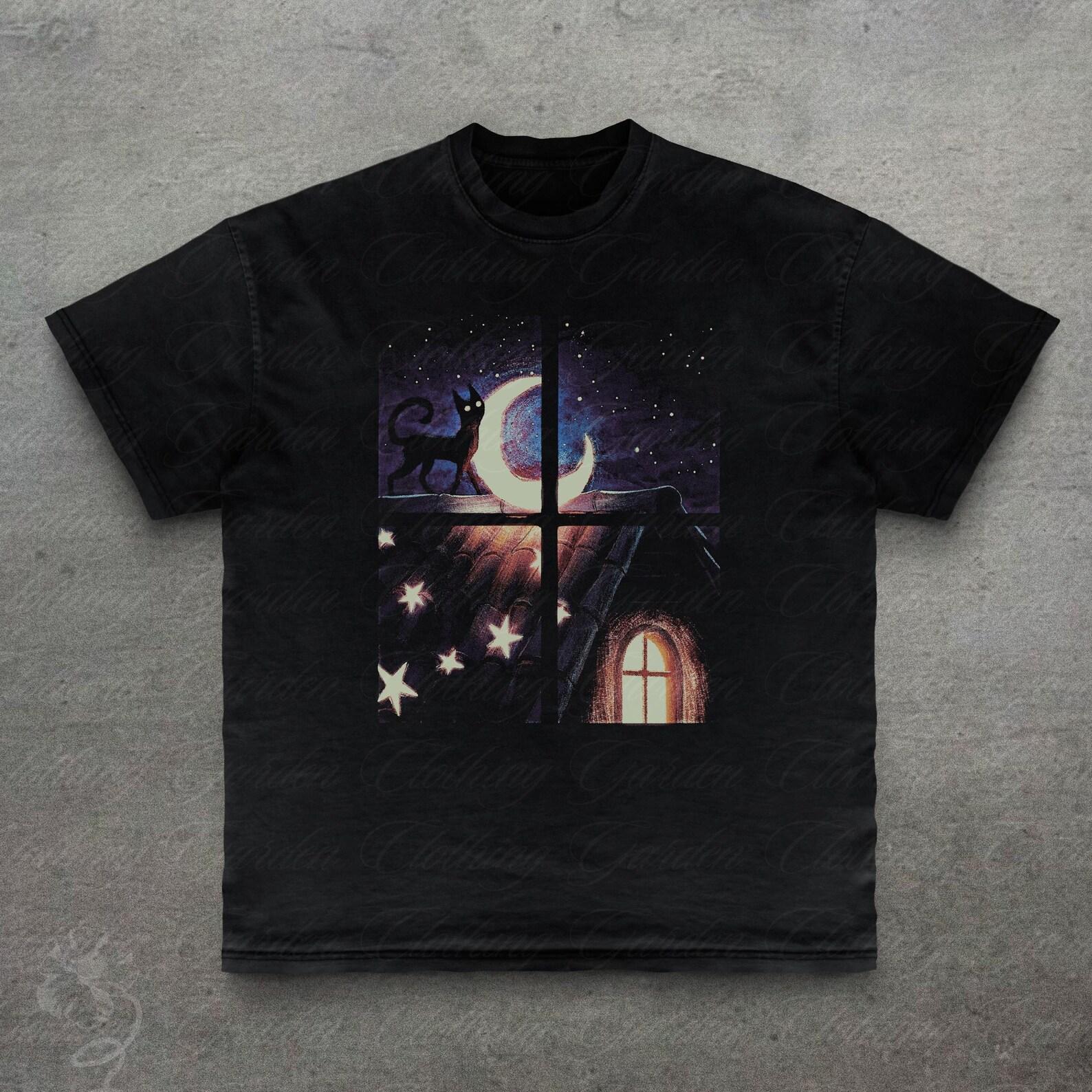 Black Cat Graphic Tee, Gifts For Cat Lovers, Spooky Halloween Night Sky T-Shirt for Women Men, Dark Cottagecore Halloween Tee, Gifts For Her S