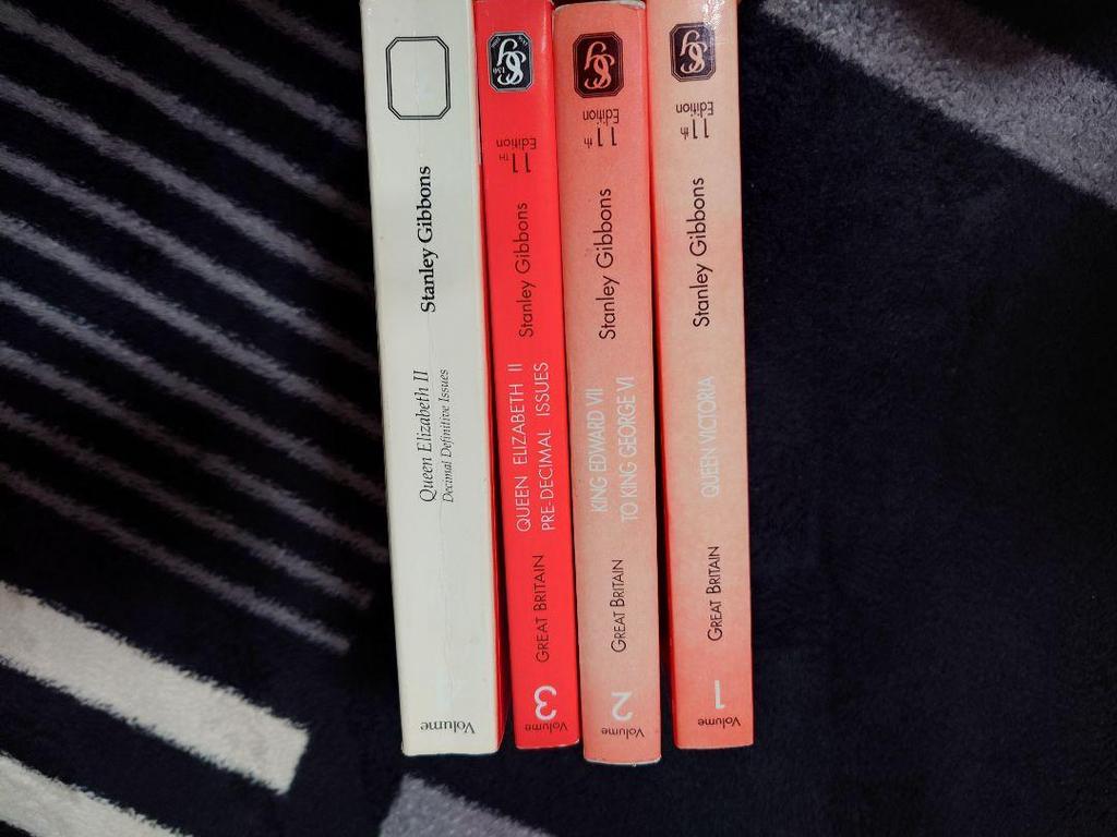 [USED] Stanley Gibbons British Stamp Catalogue Set of 4