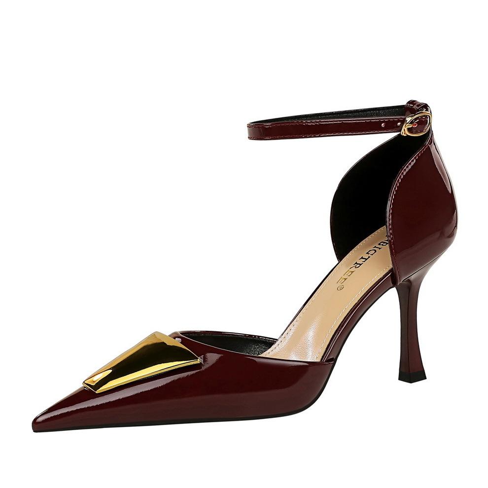 Móda Módní Řemínek s Přezkou Dámské Lodičky Sexy Špičatá Špička Tenké Vysoké Podpatky Sandály Módní Dutá Kovová Spona Svatba Párty Muly