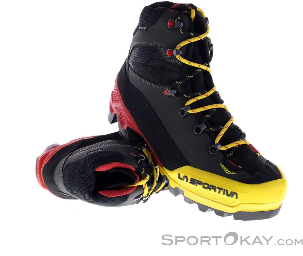 Hiking Shoes La Sportiva Aequilibrium LT GTX Black/yellow