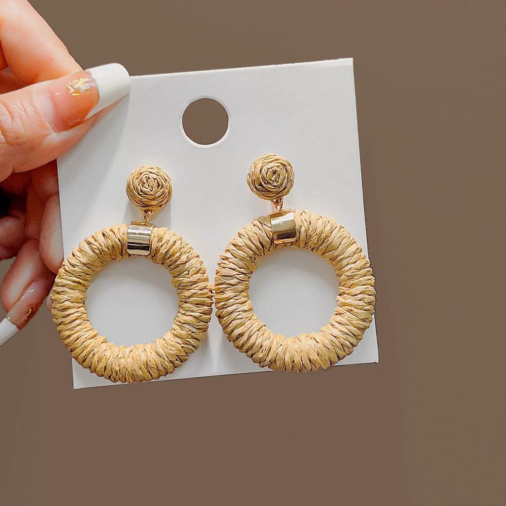 Simple Niche Design Earrings, Beach Vacation Wind Woven Earrings, Straw Woven Hollow Round Exaggerated Personalized Earrings