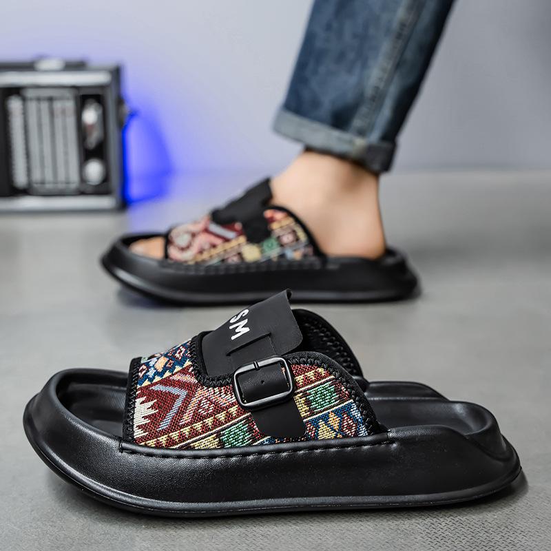 Slippers men's summer new niche soft bottom casual non-slip wear-resistant beach one-word drag