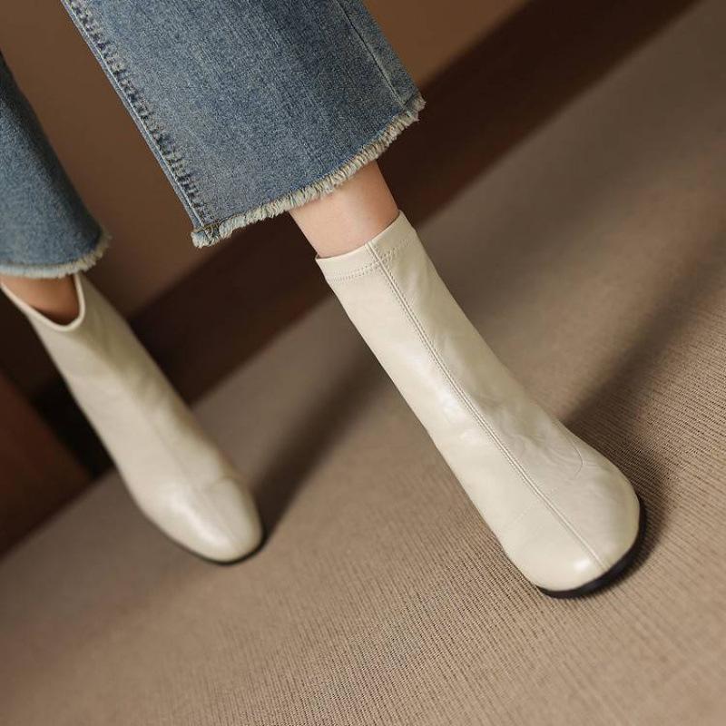 

Осень и зима однотонные кожаные полусапоги на молнии сзади на среднем каблуке с квадратным носком на мягкой подошве из говяжьей кожи, новые женские модные ботинки большого размера 40