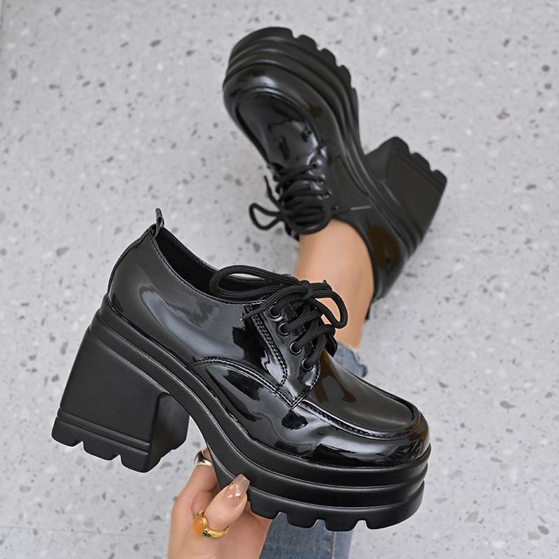 Modische Lackleder Ankle Boots mit Blockabsatz für Damen Gothic Punk Stil Schwarz Motorradstiefel Frau Mode Plateau Botas De Mujer