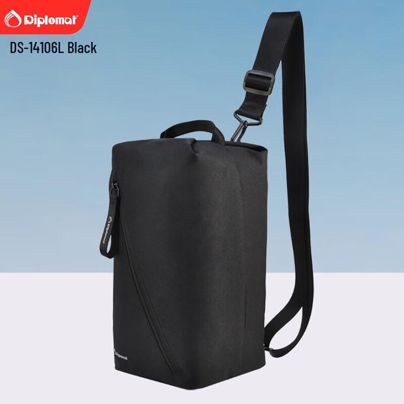 

Diplomat Casual Sport Crossbody Bag