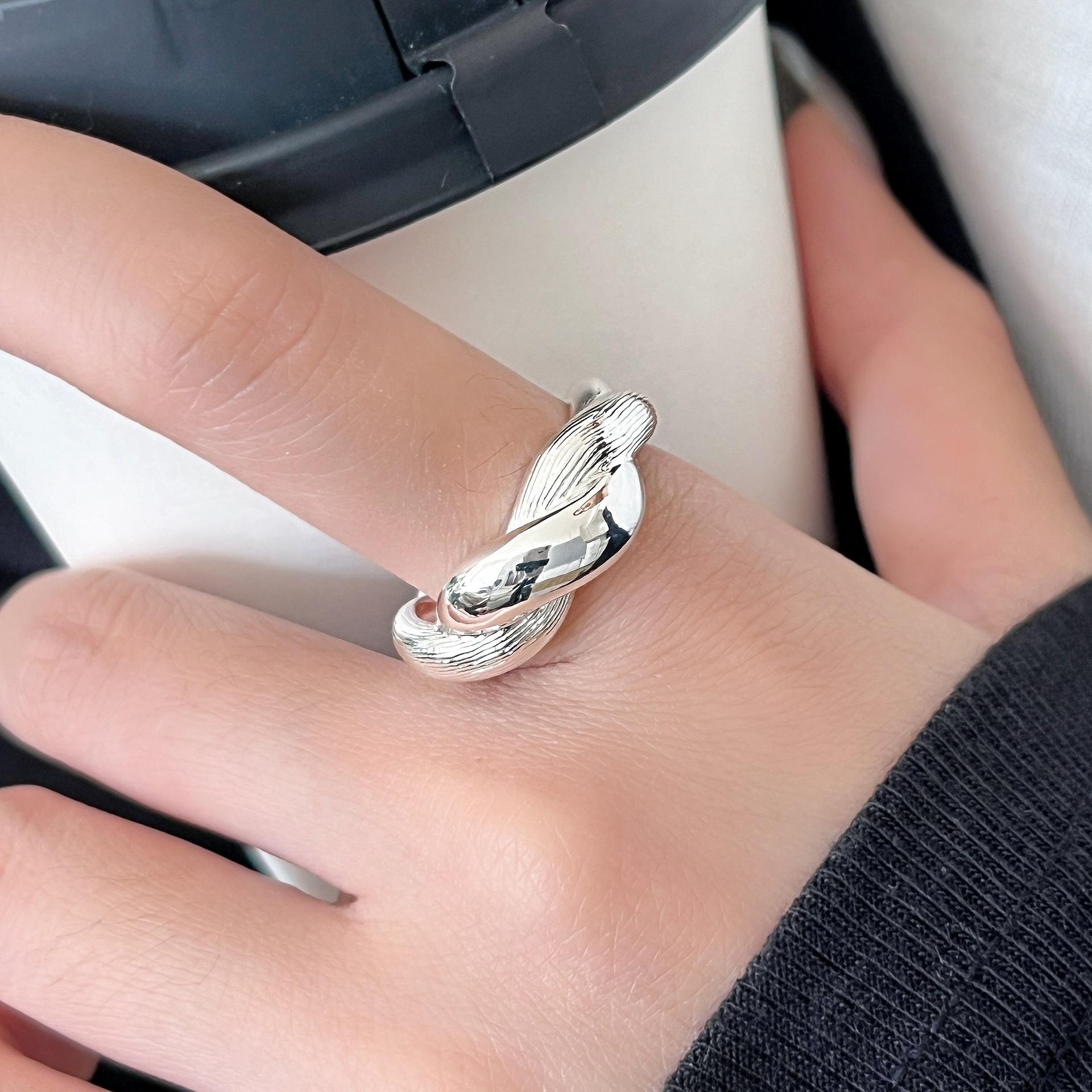 Trendy Geometric Twist Shiny Adjustable Wrap Ring for Women Open Adjustable