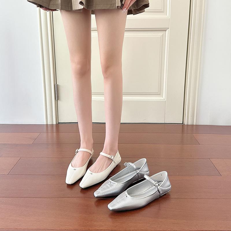 White Small Golden Beans Square Head Shallow Mouth Soft Bottom Mary Jane Fairy Japanese Evening Breeze Word with French Two Wear Single Shoes Woman