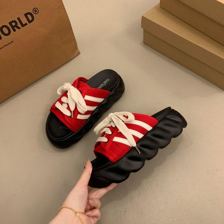 

[youshilai] Thick-soled height-increasing slippers for women s summer wear 2025 new one-word open-toe cool slippers for women 35