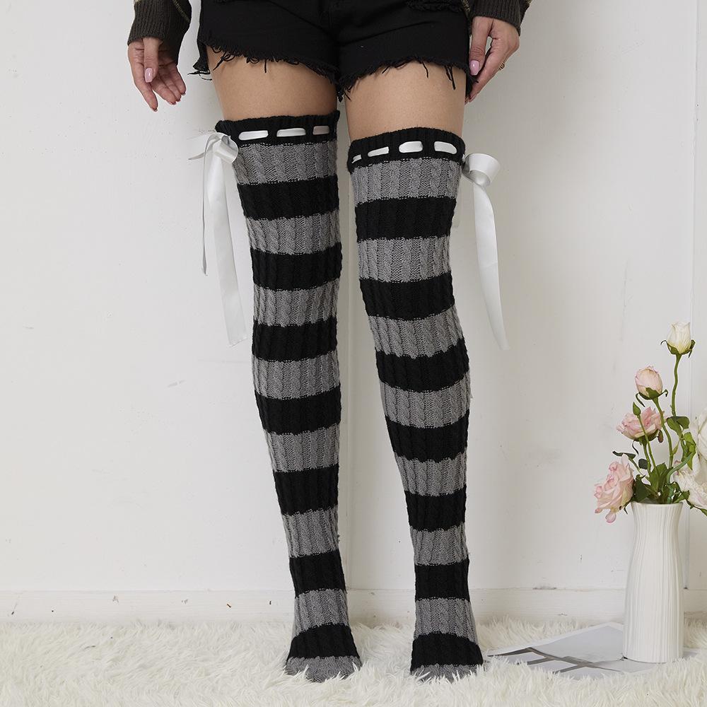 Женские высокие носки в полоску черного и серого цветов с косами, 2025 чёрный/серый