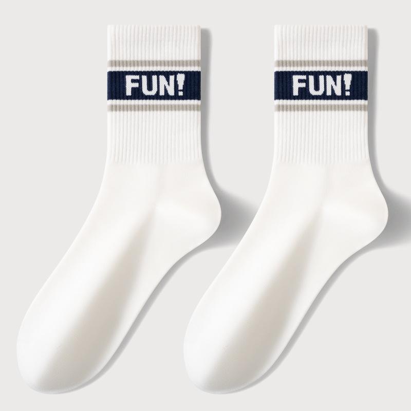 Men's Spring and Autumn Character Letter Movement In Tube Socks