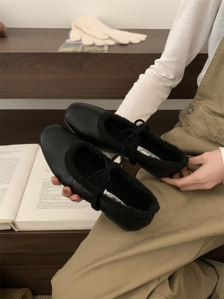 French flat-bottomed retro suede square head velvet Mary Jane shoes women's autumn and winter new one-pedal thermal cotton ladyshoes