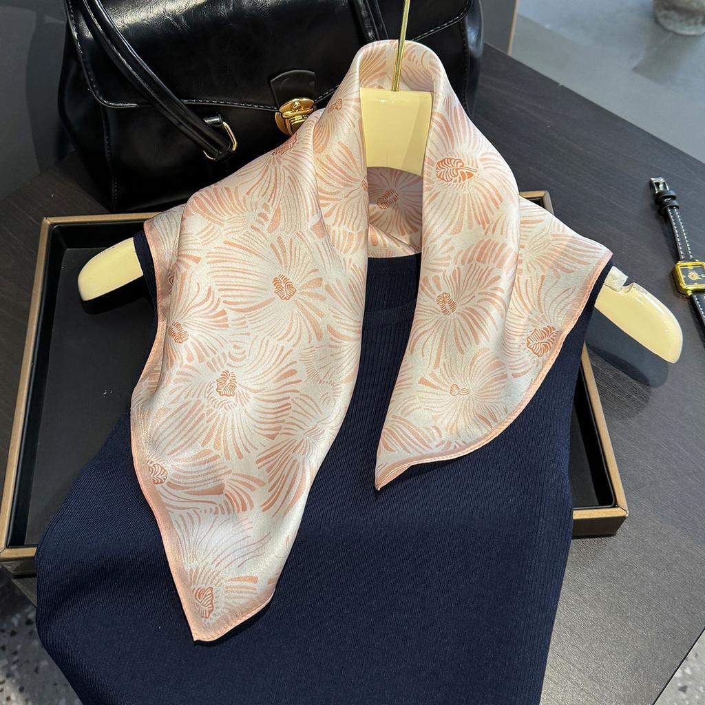 Luxury 100% Mulberry Silk Scarf Women Floral Print Bandana Shawl Lady Neckerchief Handkerchief Female Decorative Wrap 53cm