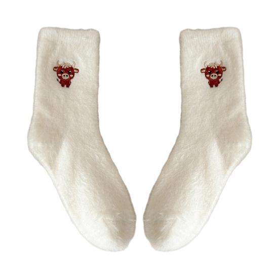 Fuzzy Highland Cow Socks Cozy Warm Plush Crew Socks Cute Embroidered Cow Thick Socks for Women Home Lounging Sleep