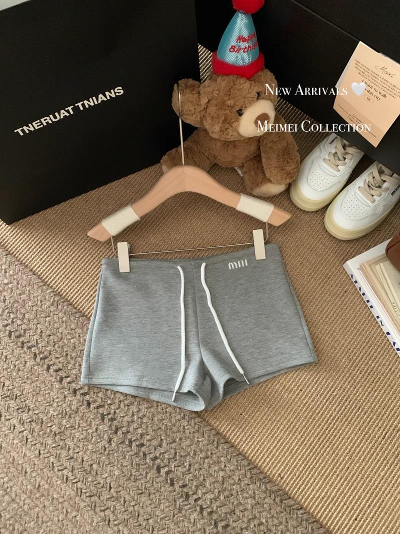 

Женские шорты с широкими штанинами, высокой посадкой, повседневные, на кулиске - Весна/Лето 2025 M