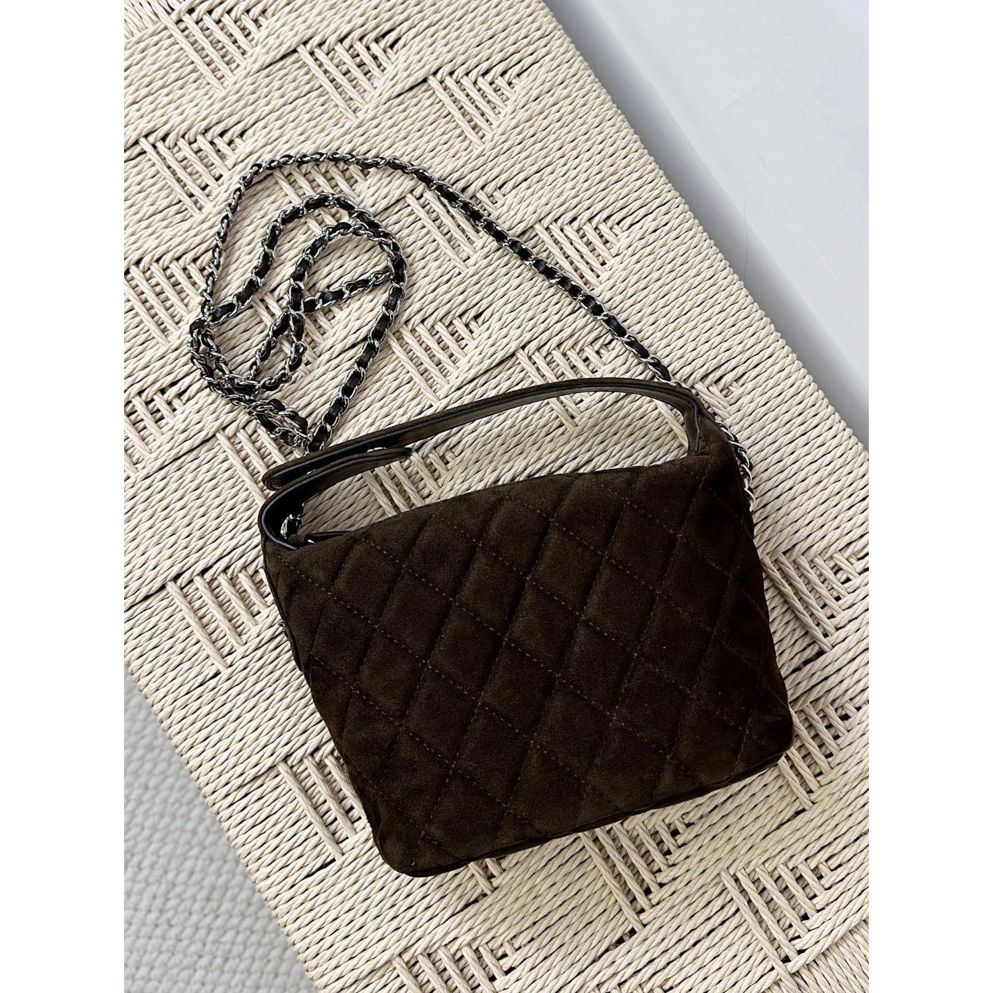 

Frosted leather 25c lunch box bag rhombus chain bag hobo portable versatile single shoulder messenger leather women s bag 16*12*6cm темно-коричневого кольору