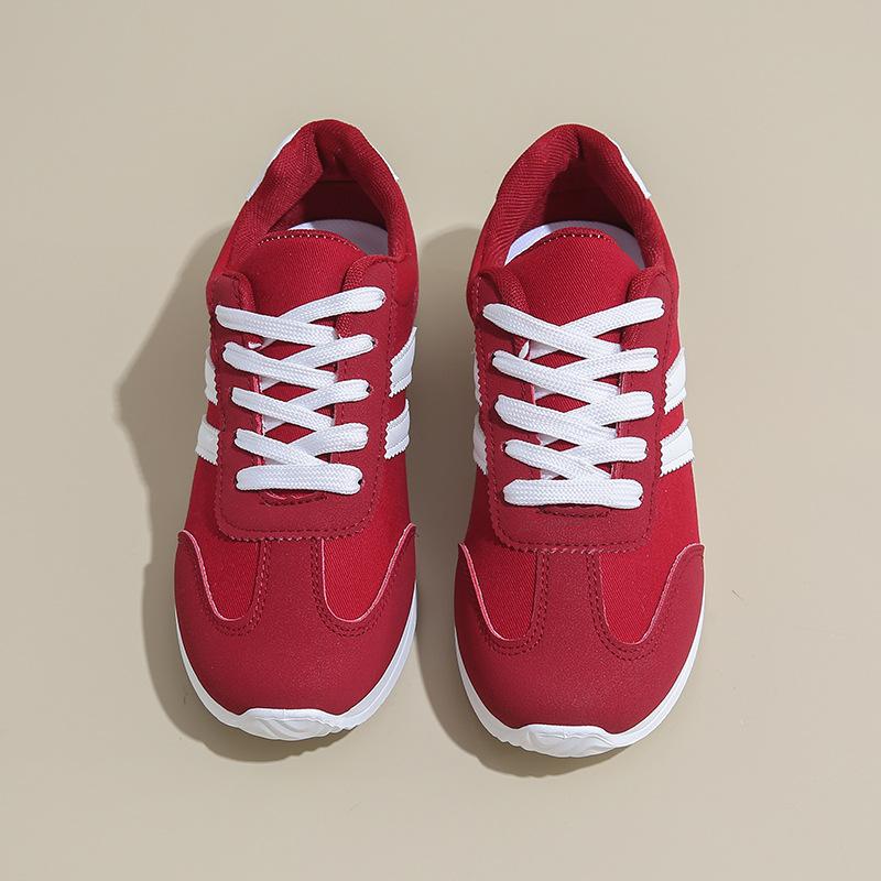 

Forrest Gump shoes women s shoes 2025 spring and autumn new lightweight casual shoes fashion versatile running sports shoes new single shoes 35