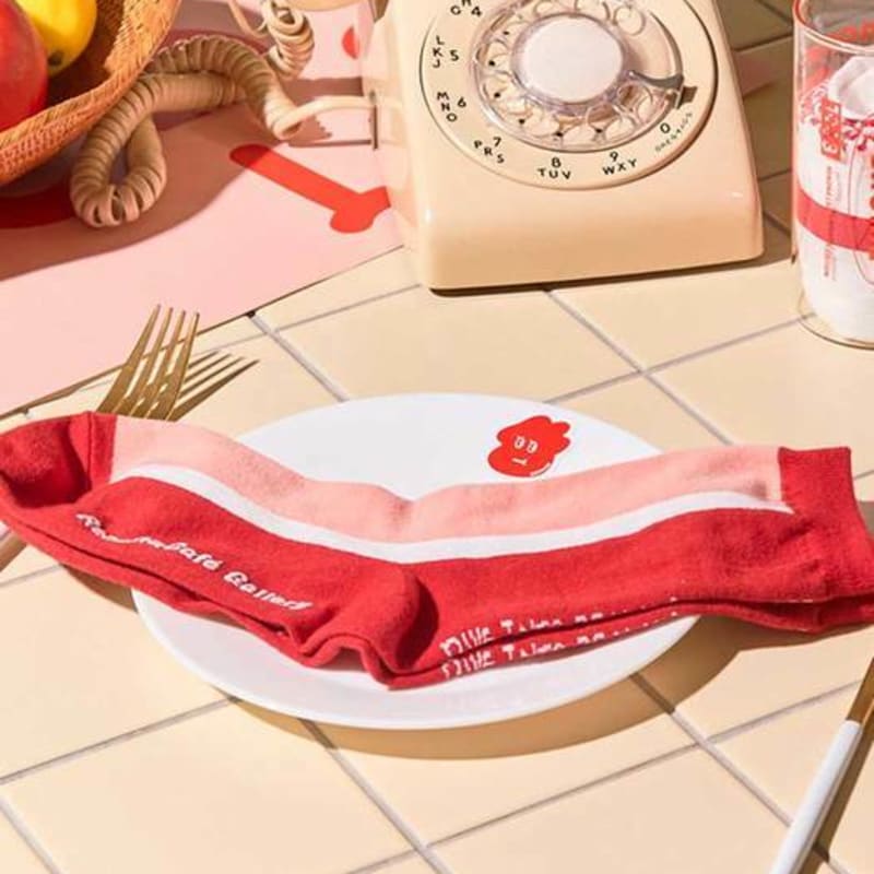 

renoma universe Носки Renoma Cafe Gallary Сливовый сорбет Free