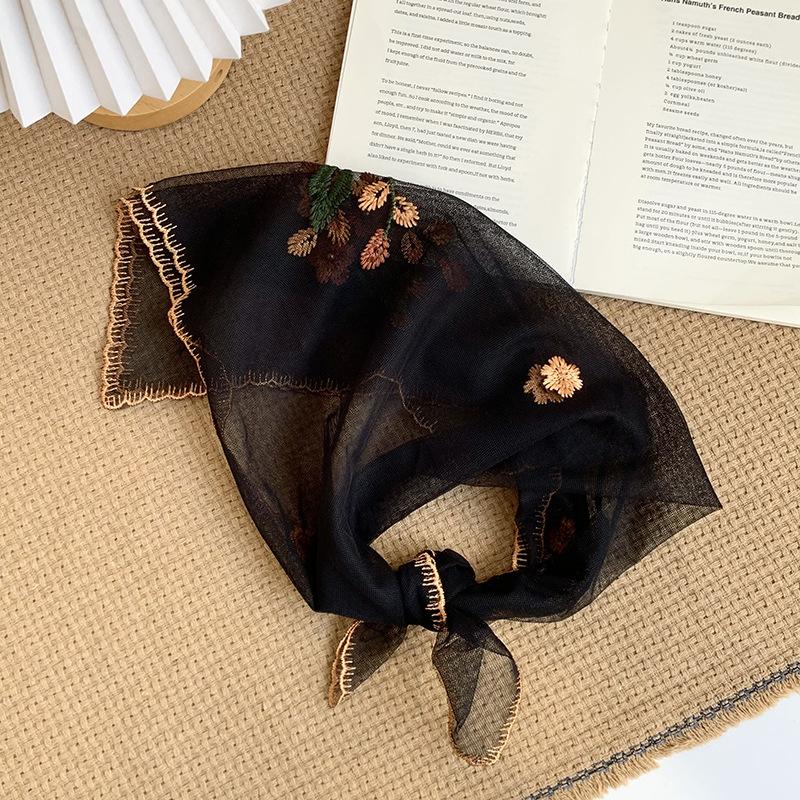 Korean Version Embroidered Magnetic Buckle Small Silk Scarf Women'S Spring And Autumn Senior Sense Foreign Style Triangle Scarf Neck Protection Mother