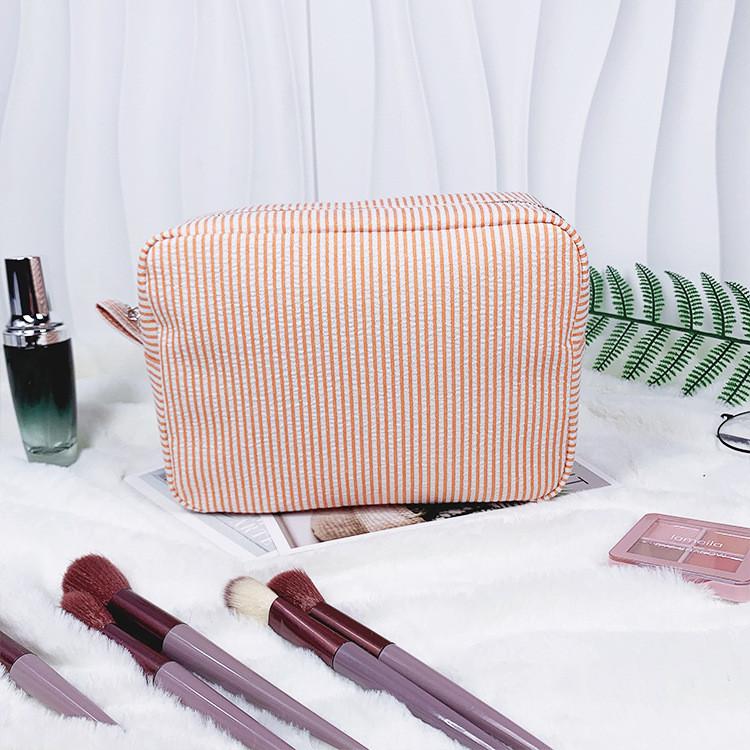 Vintage American Cotton Makeup Bag With Striped Pattern For Travel And Daily Use