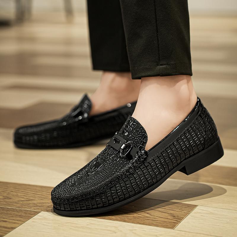 Mode Atmungsaktive Mokassins Business Schuhe Heißer Verkauf für Herren Atmungsaktive Freizeitschuhe Herren Echtleder Slipper Mode Sommer Flats