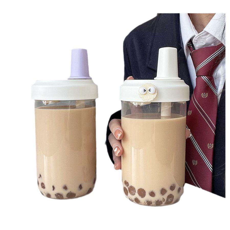 Portable High-Value Milk Tea Plastic Tumbler with Straw for Men and Women, Suitable for Outdoor and Home Use