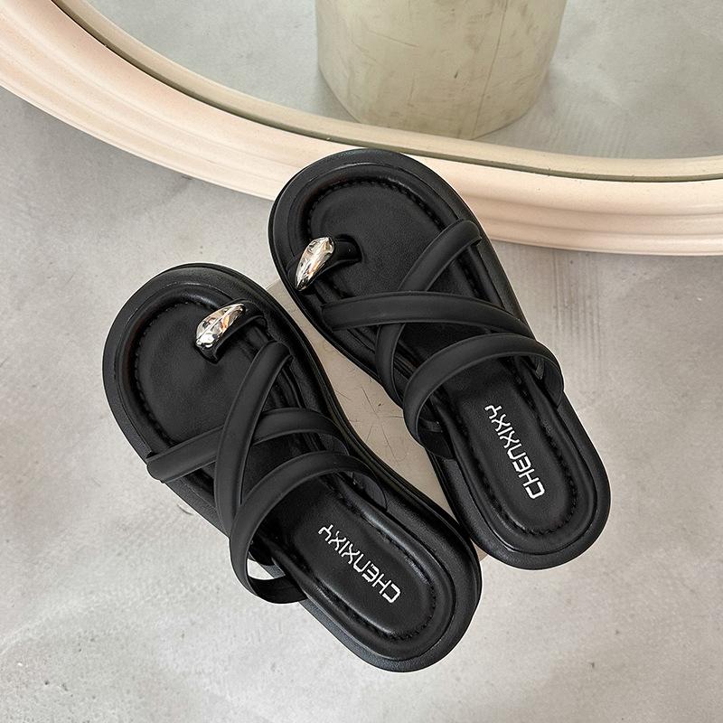 

Summer cool slippers women s outer wear 2025 new thick-soled height-increasing small beach shoes high-end set toe half slippers 35