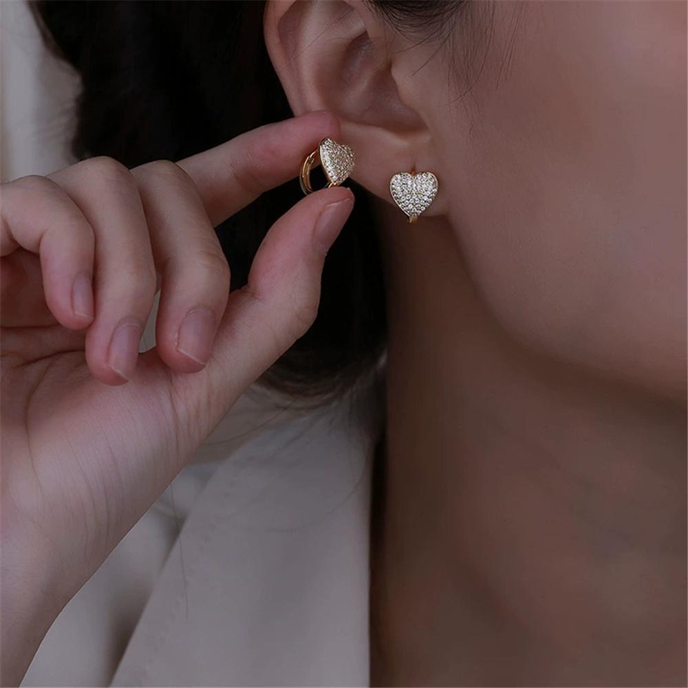 Luxury Female White Zircon Stone Heart Hoop Earrings Vintage Fashion Gold Color Wedding  For Women
