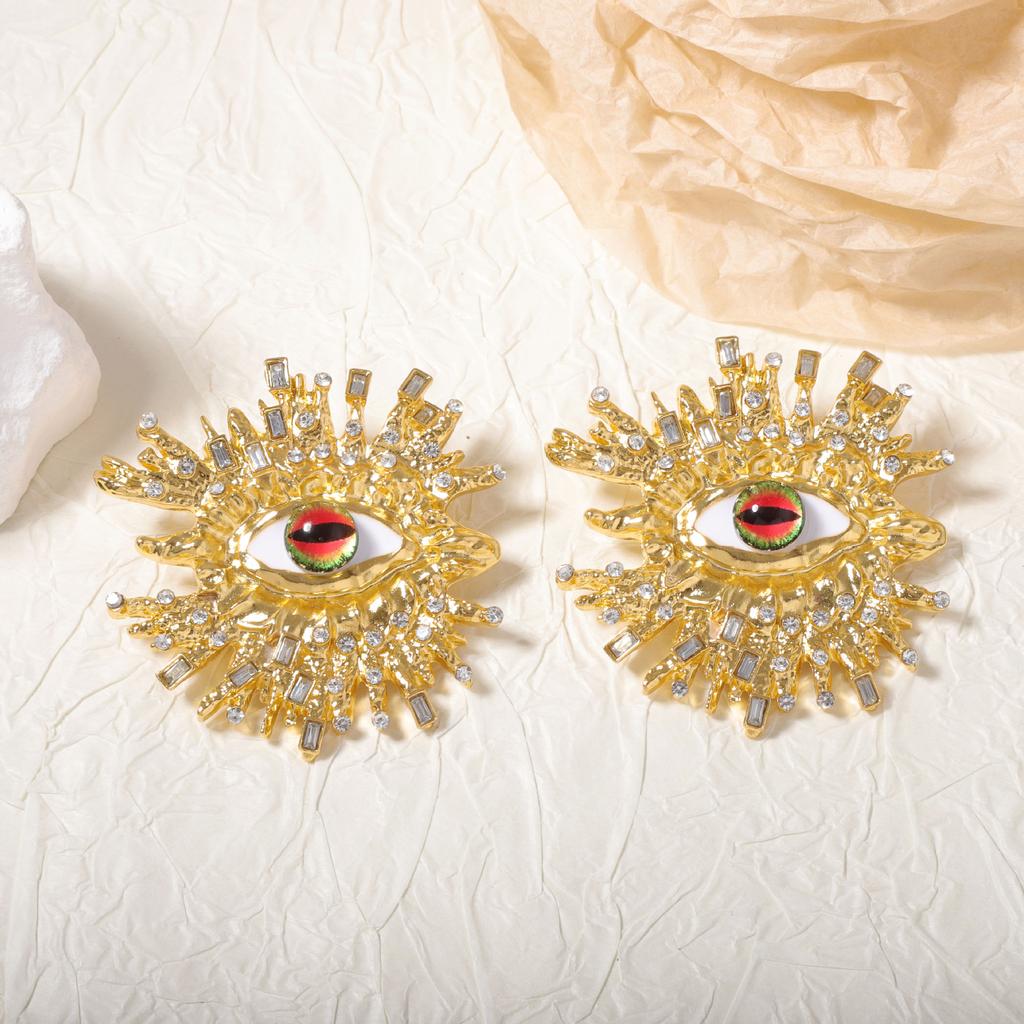 Übertriebene Persönlichkeit dreidimensionale Retro-Schwerindustrie-Legierung diamantbesetzte Teufelsauge-Steckohrringe einzigartige Nischen-Allround-Modelle