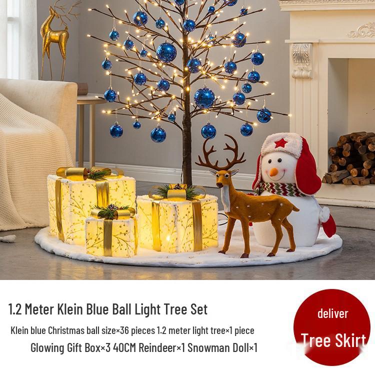 Luminous Christmas Tree Decoration for Mall, Hotel Lobby, or Home