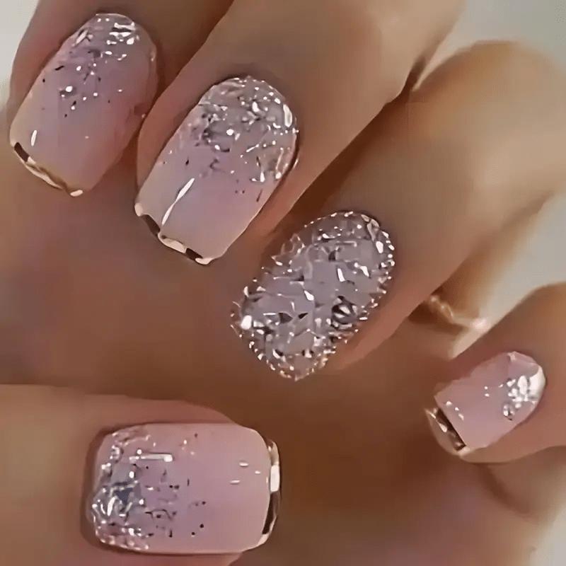 

Upgrade Your Look 24pcs of Short Square Nail Art Wearable Nails French Style Simple Design Shiny False Nails Extended Removable Nails