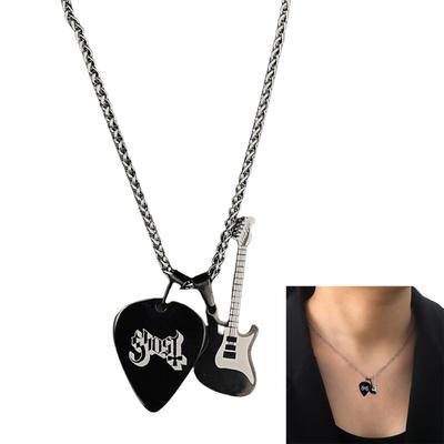 Einzigartige Halskette mit Gitarrenplektrum-Anhänger aus robustem Edelstahl, tragbares Accessoire für Rock-Enthusiasten
