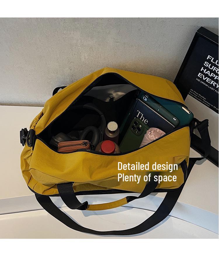 Women's Large Capacity Fashion Travel Duffle Bag - Lightweight Handheld for Sports, Fitness, and Short Trips