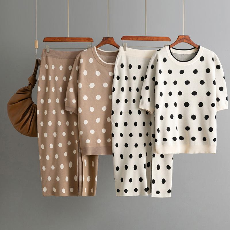 Summer Polka Dot Short Sleeved Knitted Sweater Fashion Set High Waisted Hip Hugging Split Half Skirt Two-piece Set