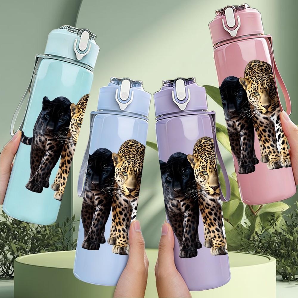 1PC Black Leopard Cat Standing Animal Print 750ml Color Plastic Sports Water Bottle Leakproof Flip Straw Lid Suitable for Sports Office Home Use