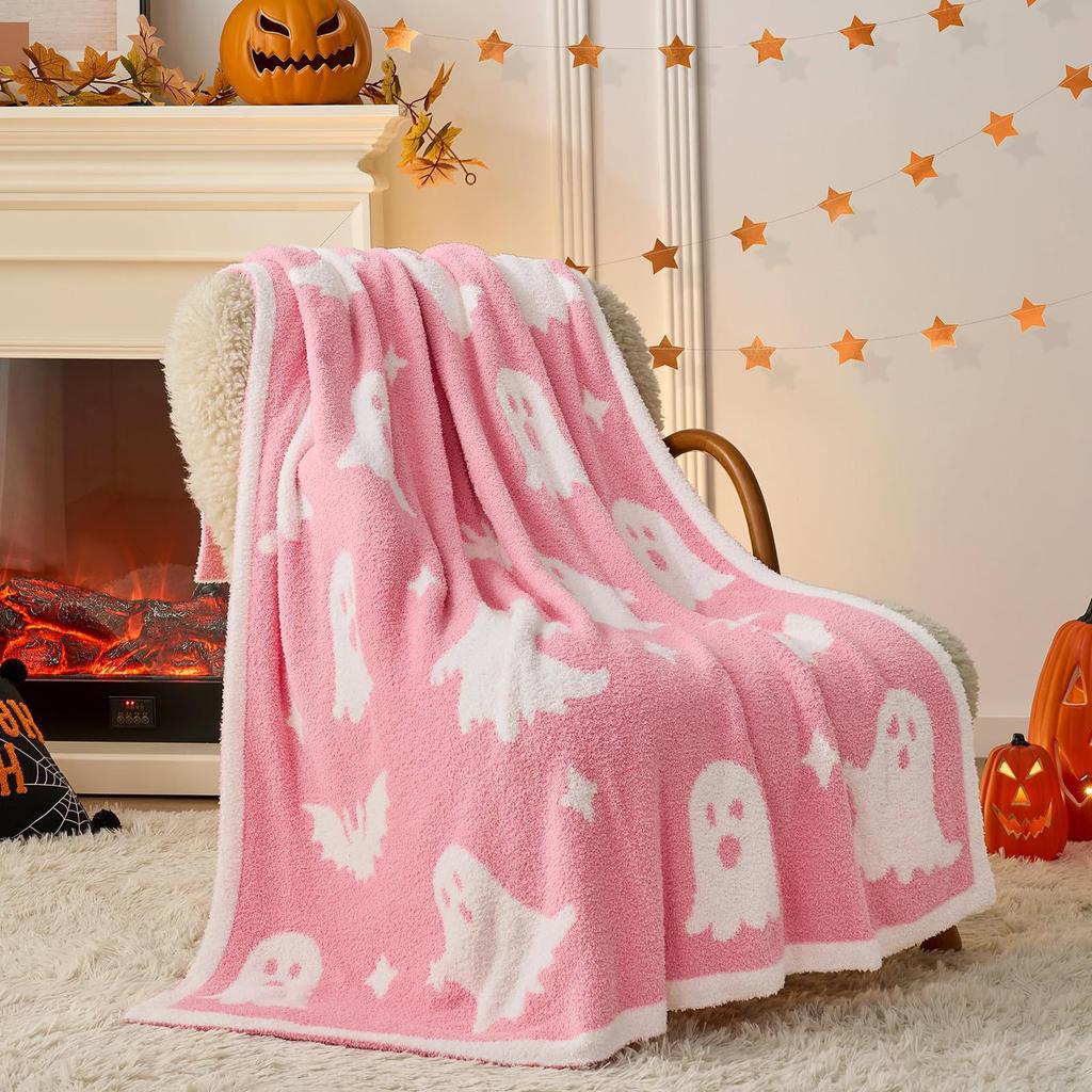 Halloween Flannel Throw Blanket – Soft Cozy Lightweight Blanket for Couch, Bed, Sofa (4050 Inches)