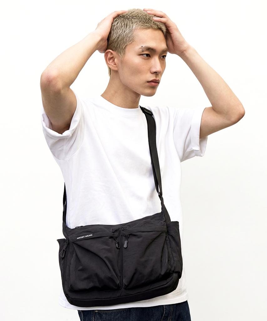 Artistwear [2Colors] Multi-Pocket Square Crossbody Bag