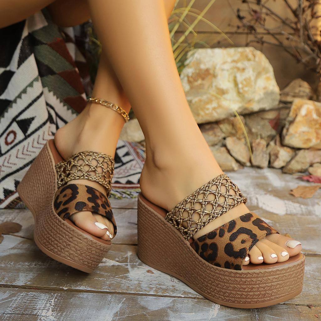 Women's Wedge Slippers Leopard Print Design Slippers Summer Peep Toe High Heels Slippers for Women Platform Sandals Roman Slides