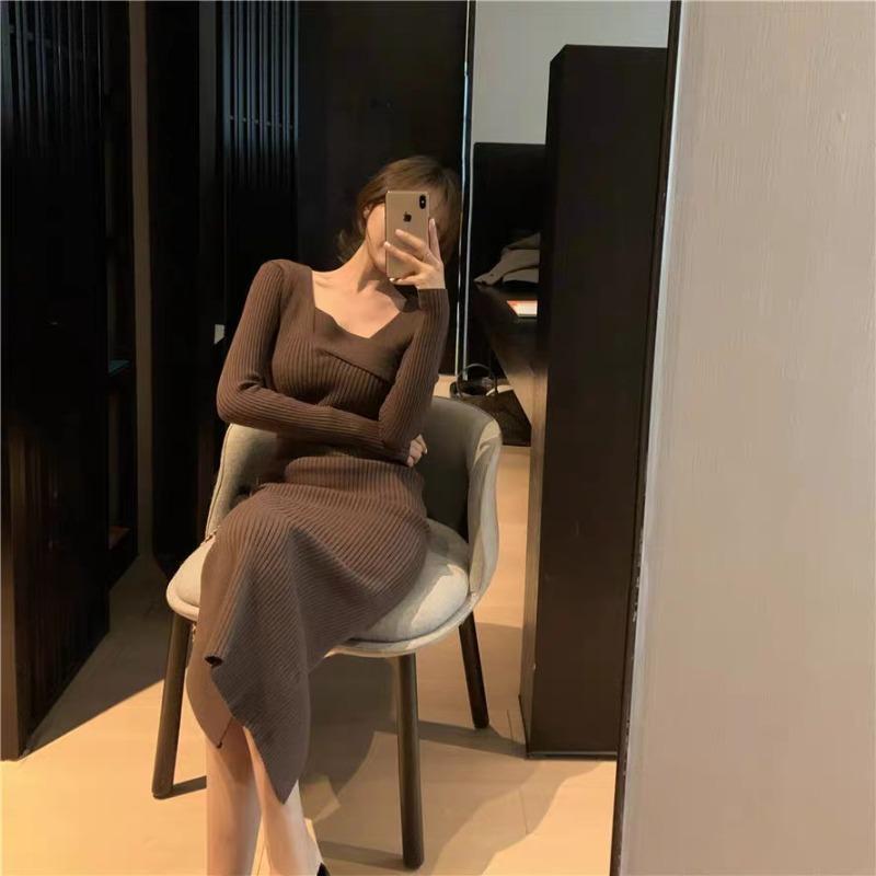 Early Autumn Inner Base Over the Knee Sweater Skirt Design Sense Niche Irregular Slim Fit Long Sleeve Knitted Dress