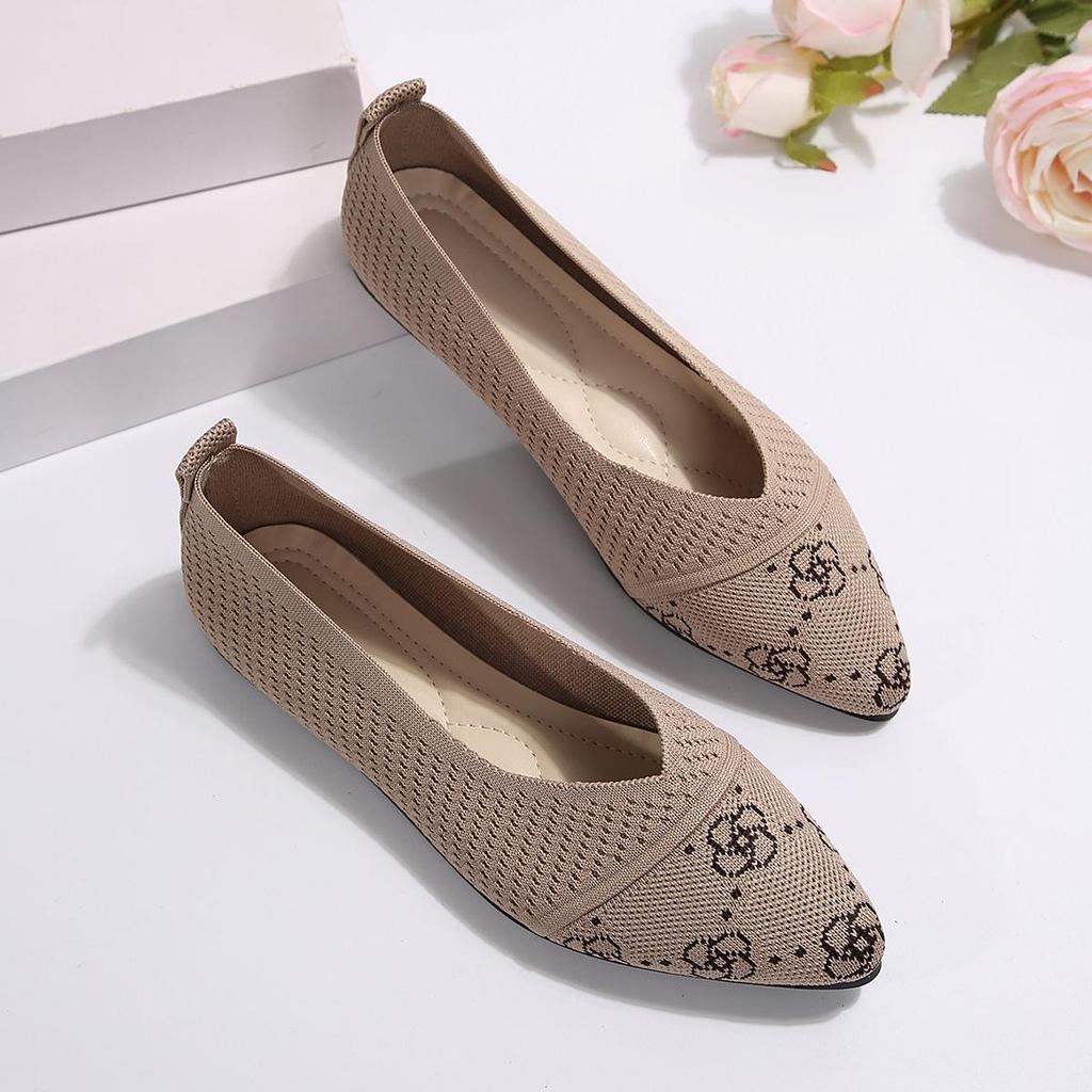 Summer European and American Flat Bottomed Pointed Toe Set, Shallow Mouth Mom Shoes, Knitted, Fashionable and Versatile