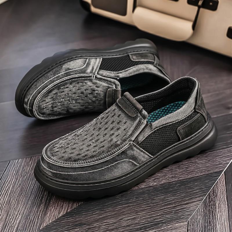 Men 's Casual Four Seasons Fashion Skateboarding Students Comfortable Sneakers Boys Trending Soft Sole Breathable Shoes