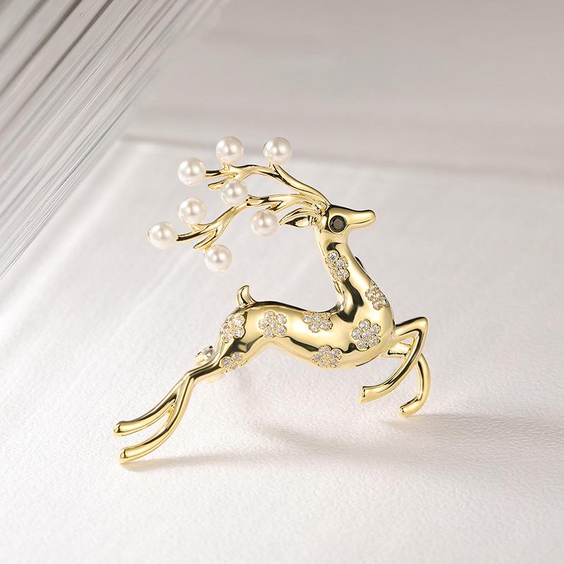 Bo Xin Yun Christmas Reindeer & Santa Claus Brooch Pin Ornament