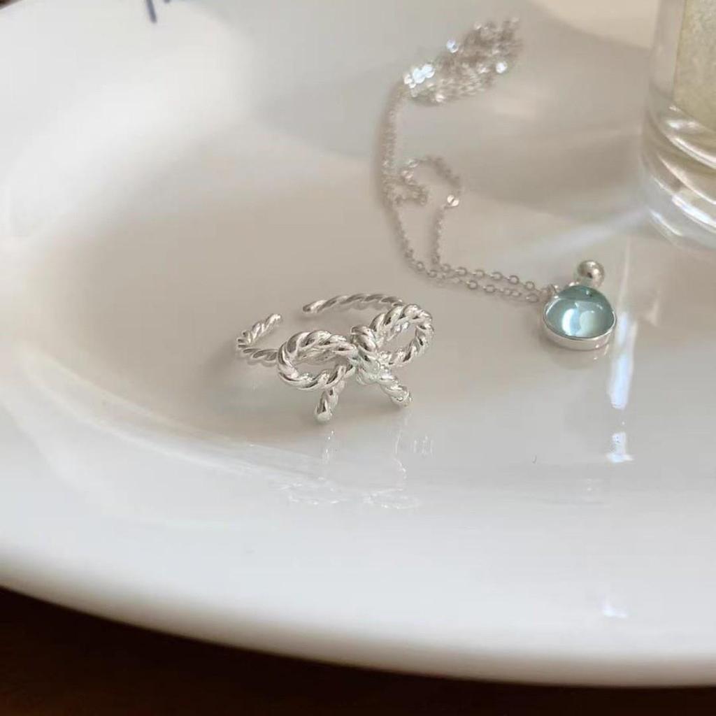 "2025 Trendy koreansk søt design Allsidig pekefingerring for daglig bruk"