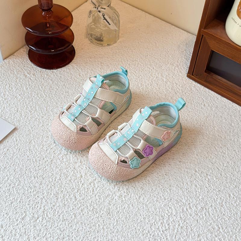 Girls Casual Sandals Mesh Breathable Kids Walking Shoes Toes Capped 2025 Summer Children Princess Shoes Candy Color Soft Sole