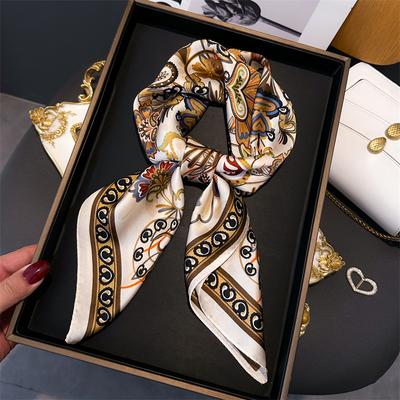 Ethnischer Retro-Stil Kleiner quadratischer Schal Imitationsseidenschal Kopftuch Damenschal Bedruckter Halsschutzschal Professioneller Schal