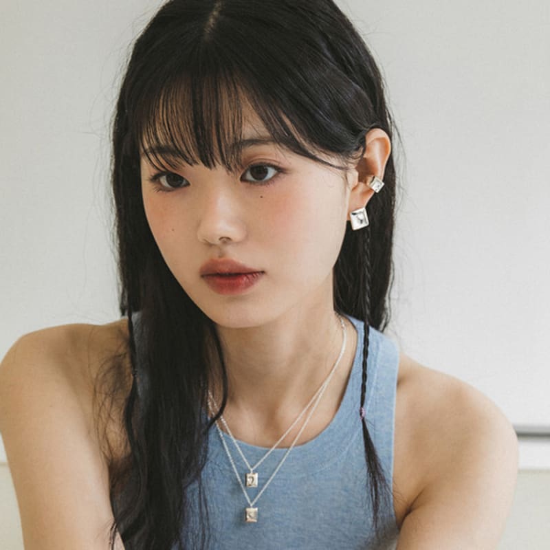 WEAR DRAWING Mini Mango Bite Necklace