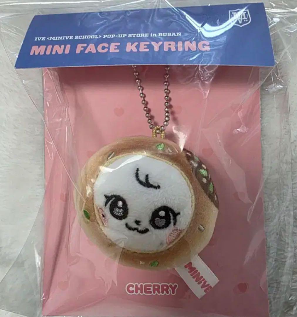 

[Б/У] Ограниченный выпуск Busan IVE MINIVE Мини-брелок для лица Wonyoung