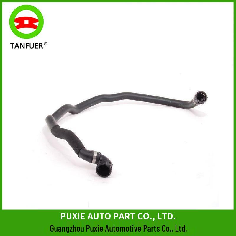 

BMW E90-E93 Патрубок радиатора/охлаждающей жидкости/отопителя 64216960026 1