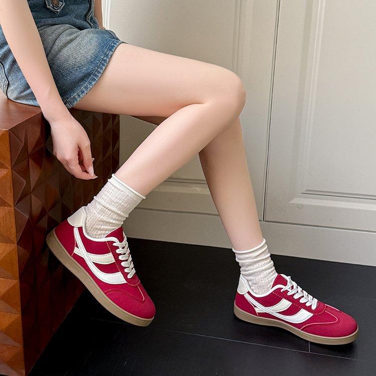 22 primavera, estate, autunno e inverno nuove scarpe da tavola scarpe per studenti a taglio basso punta rotonda nastro V
