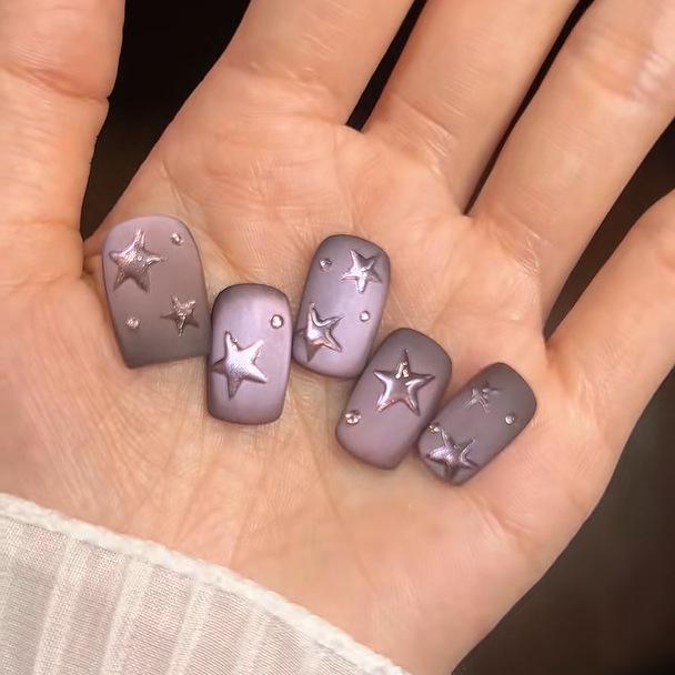 

Xiaohongshu 3D Frosted Violet Star Cat Eye Handmade Wearable Nails M Medium