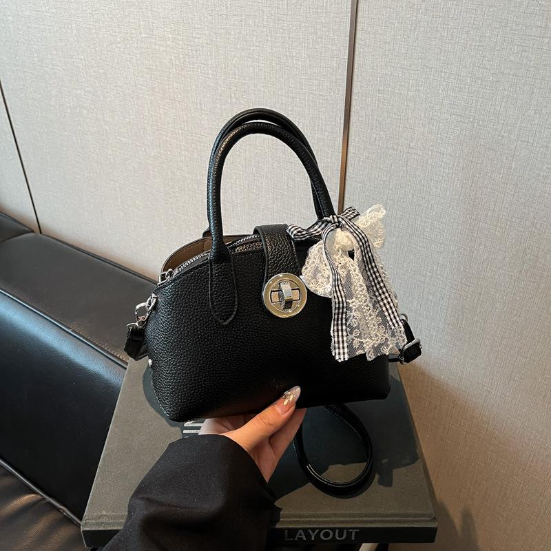 Spring and Summer Portable Small Square Bag Women's 2025 New Fashion Bow Shoulder Bag Premium Messenger Bag